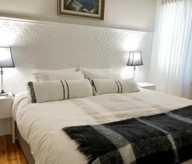 Master Suite (or twin split)